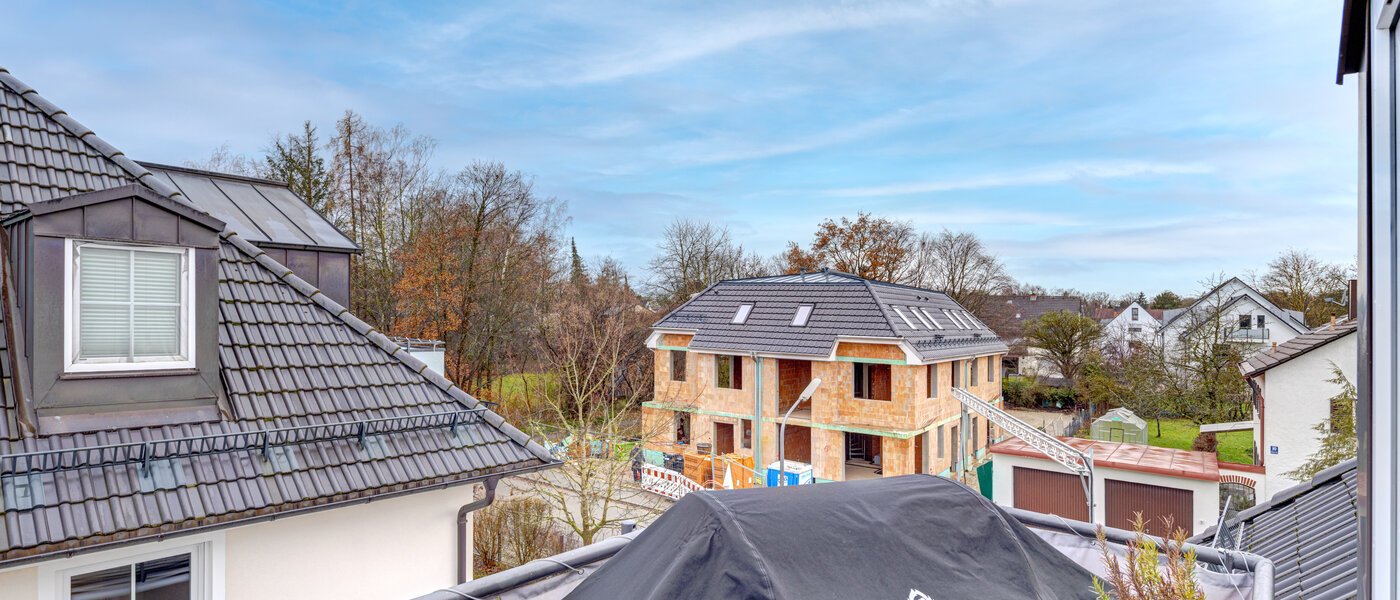 Таванско помещение München Fasangarten 02 2-ри балкон 14268