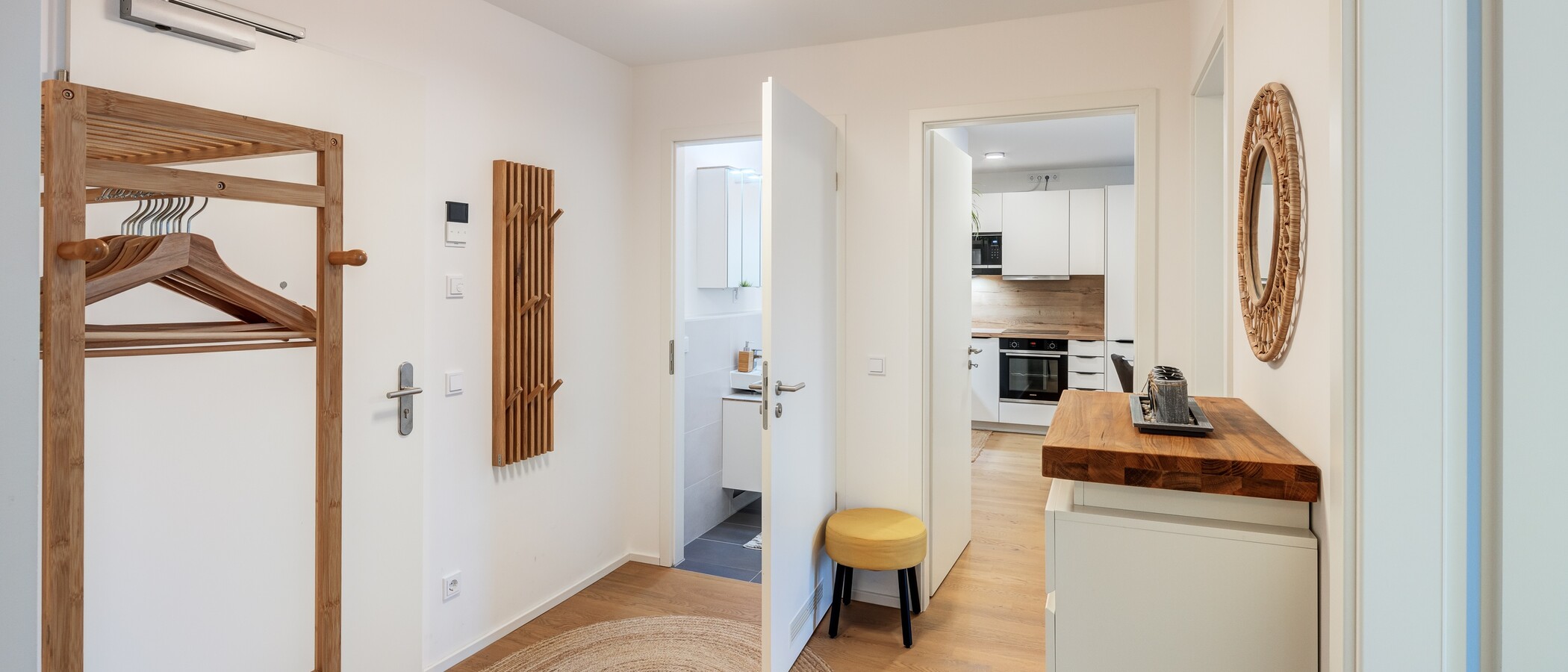 Flat München Neuperlach 03 Korridor/gang 14284