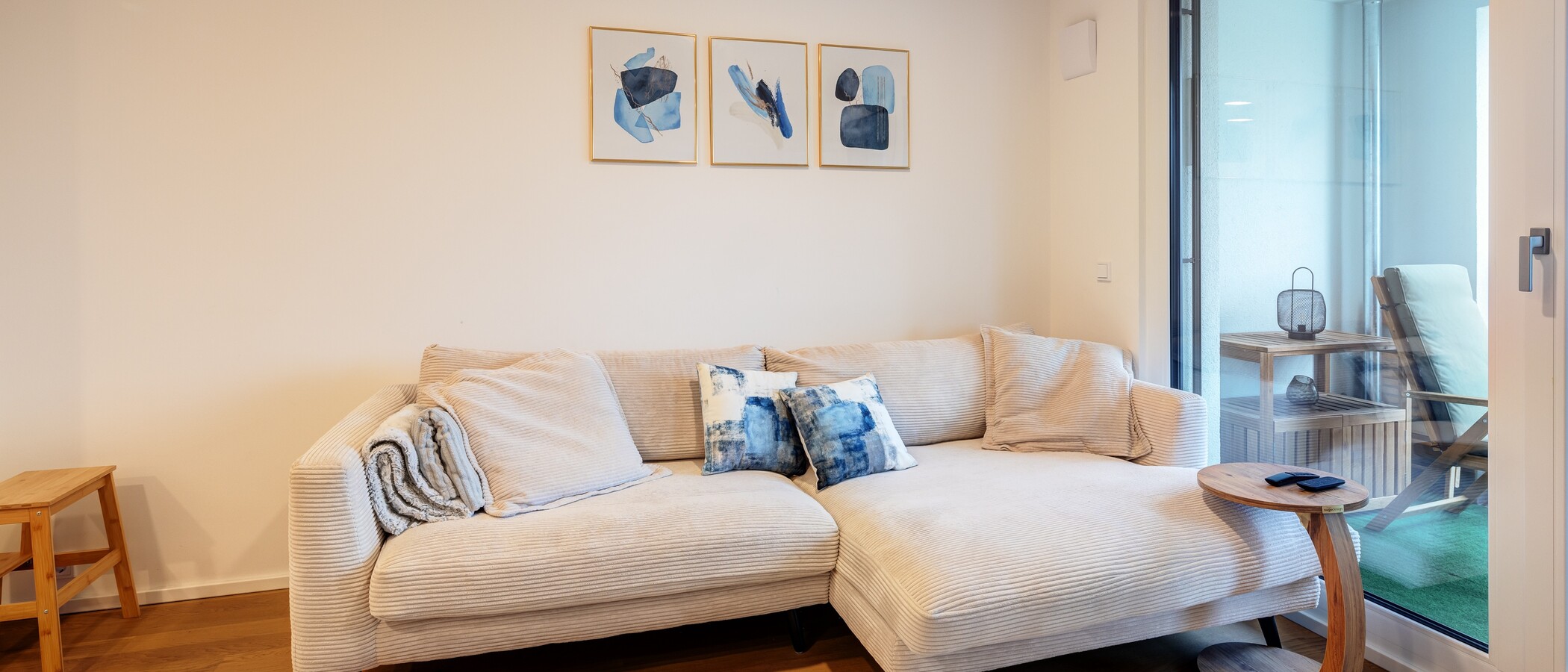 Flat München Neuperlach 03 Stue og oppholdsrom 14284