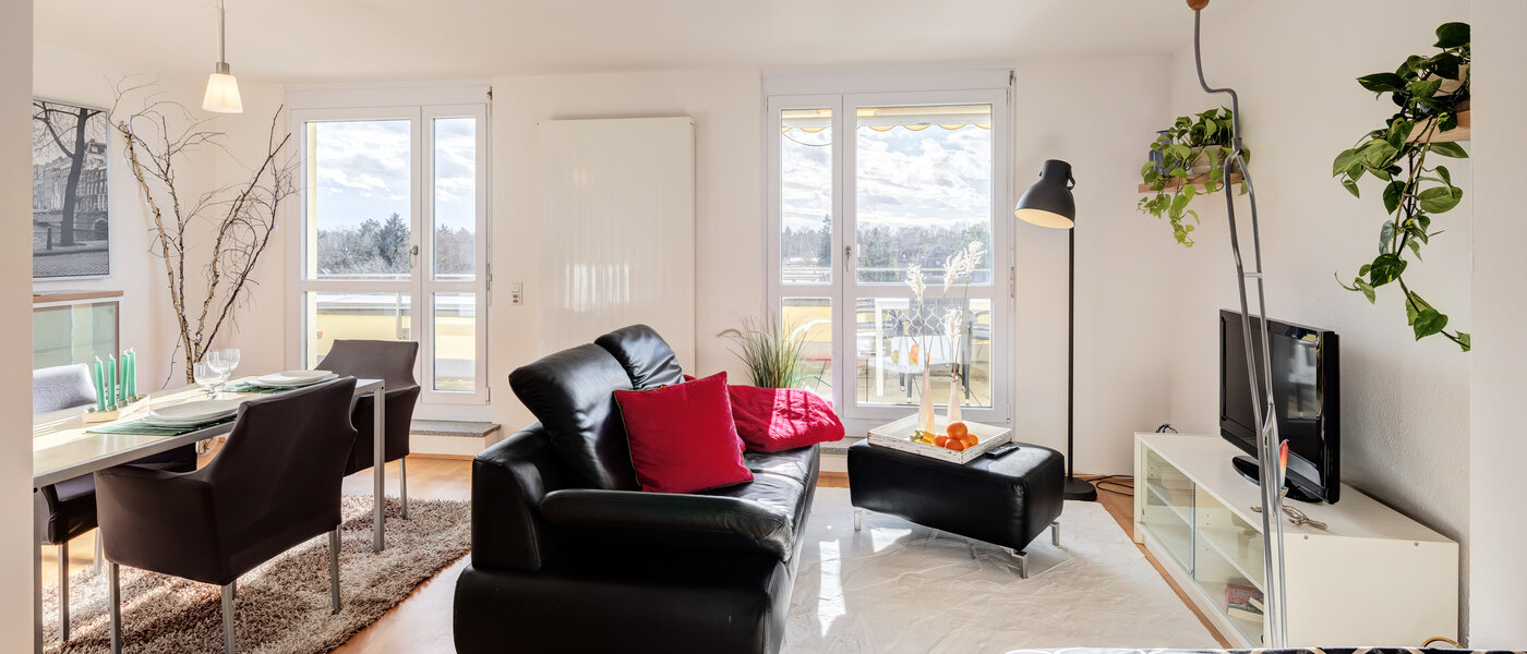 Apartament cu terasă pe acoperiș München Untermenzing 01 Zona de zi 14293