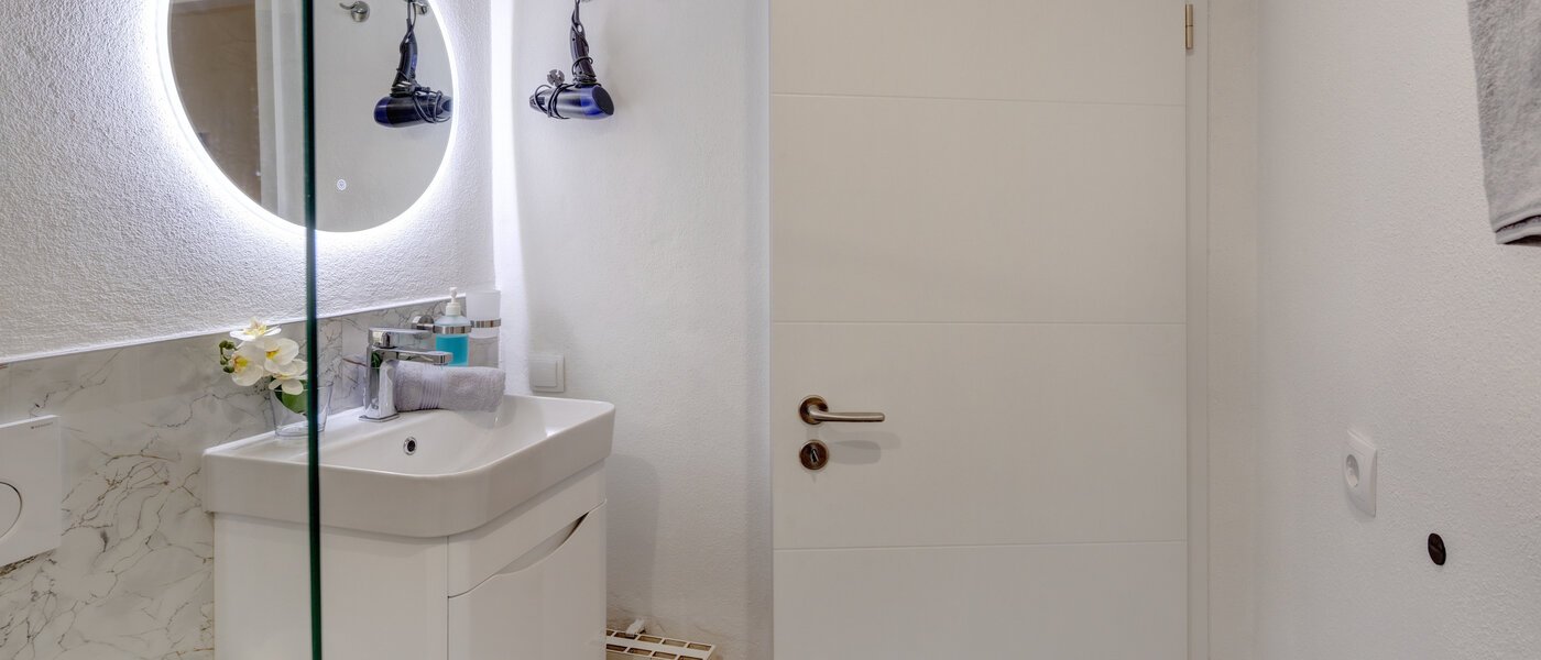 Lapos München Schwabing-West 02 Fürdőszoba 14298