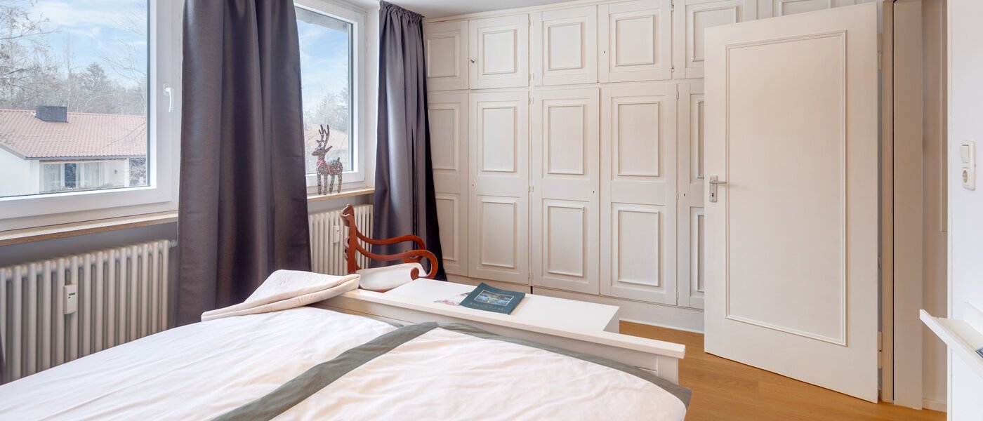 Ploché Gmund am Tegernsee 03 Spálňa 14304