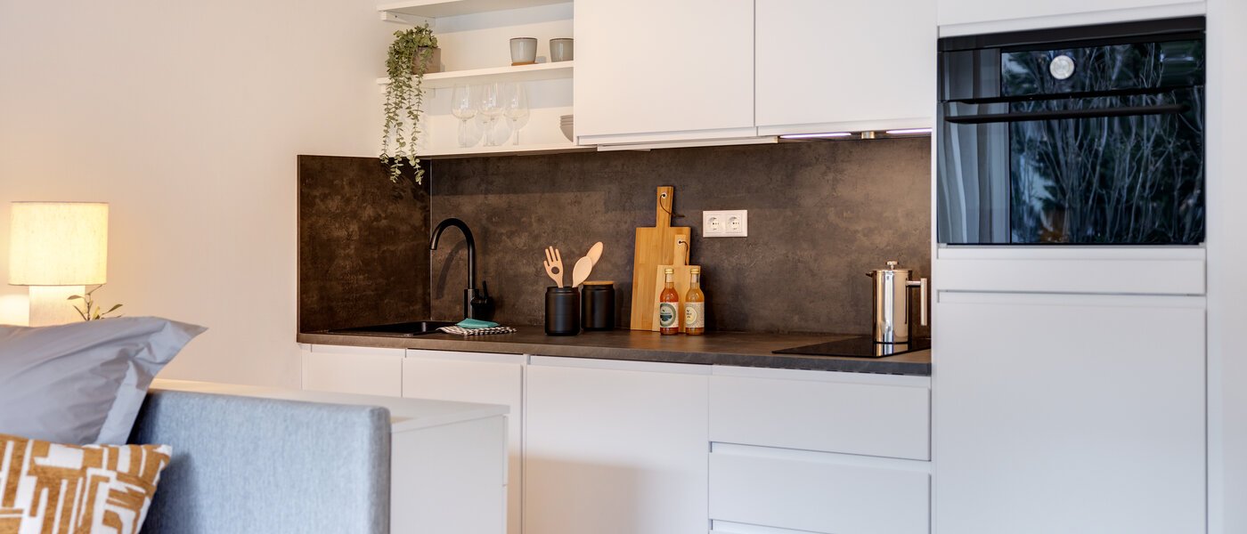 Plat München Schwabing-Nord (zw. Leopoldstraße & Englischen Garten) 01 Keuken 14305