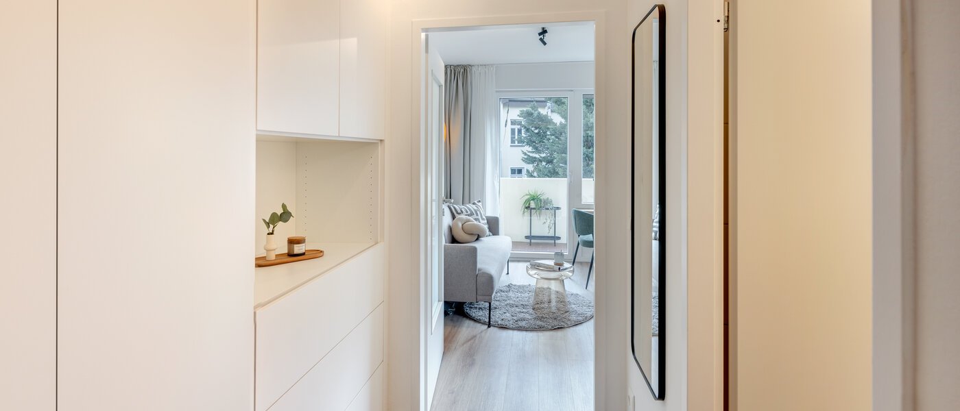 Plat München Schwabing-Nord (zw. Leopoldstraße & Englischen Garten) 01 Gang/hal 14305