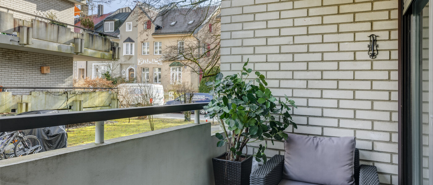 Ploché München Solln 01 1. balkon 14326