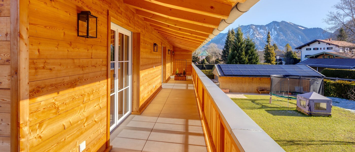 Platt Rottach-Egern 01 Balkong 14327