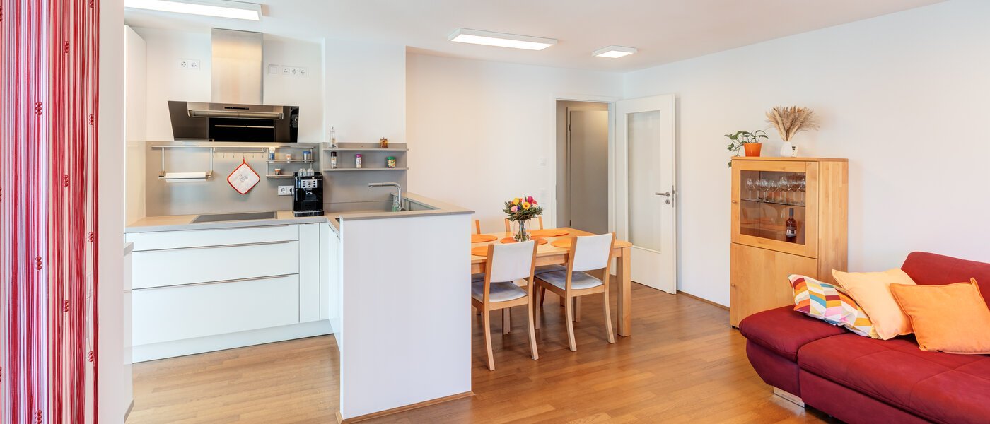 플랫 München Allach 03 거실 공간 14367