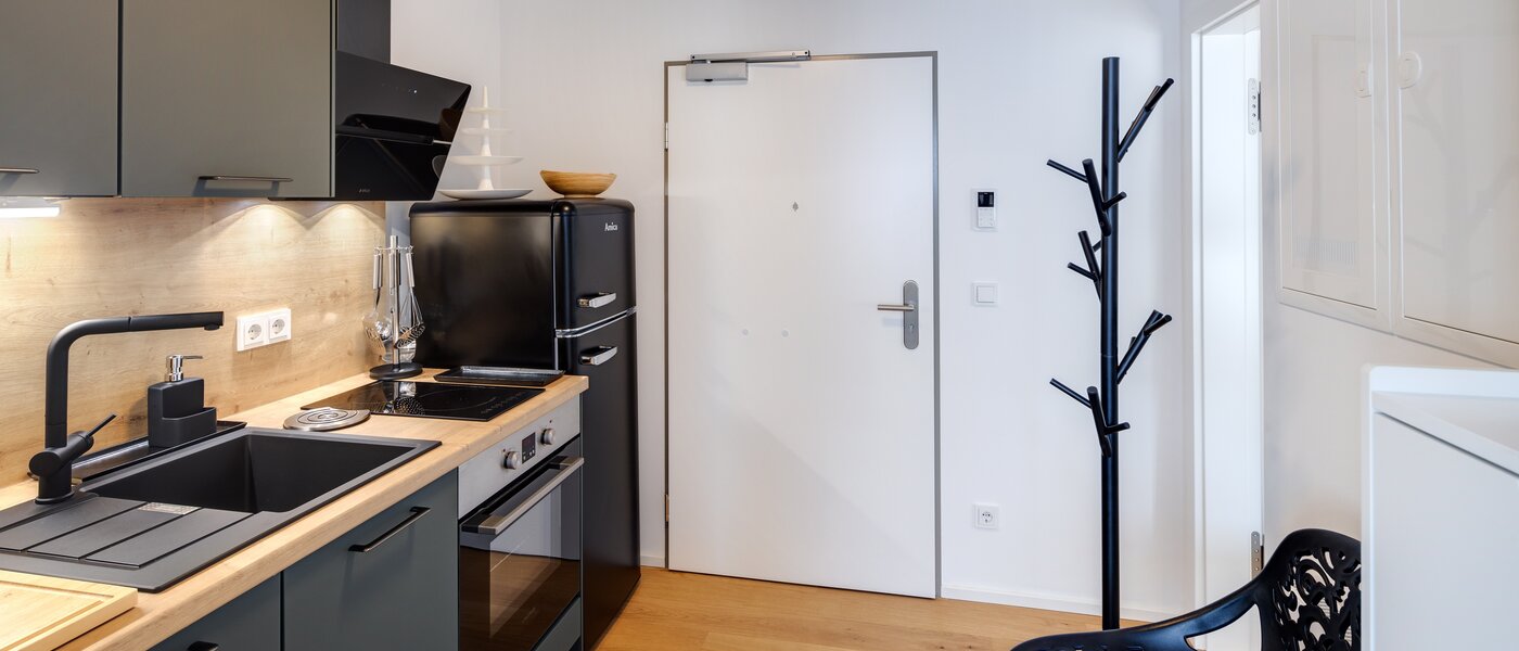 Płaski München Schwabing-West (rund um den Hohenzollernplatz) 01 Korytarz/przejście 14369