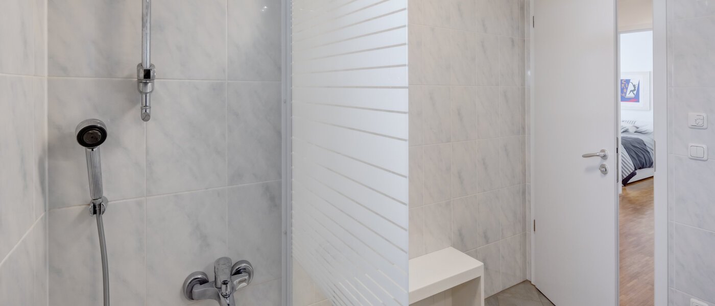 Lapos München Theresienhöhe 02 Fürdőszoba 14384