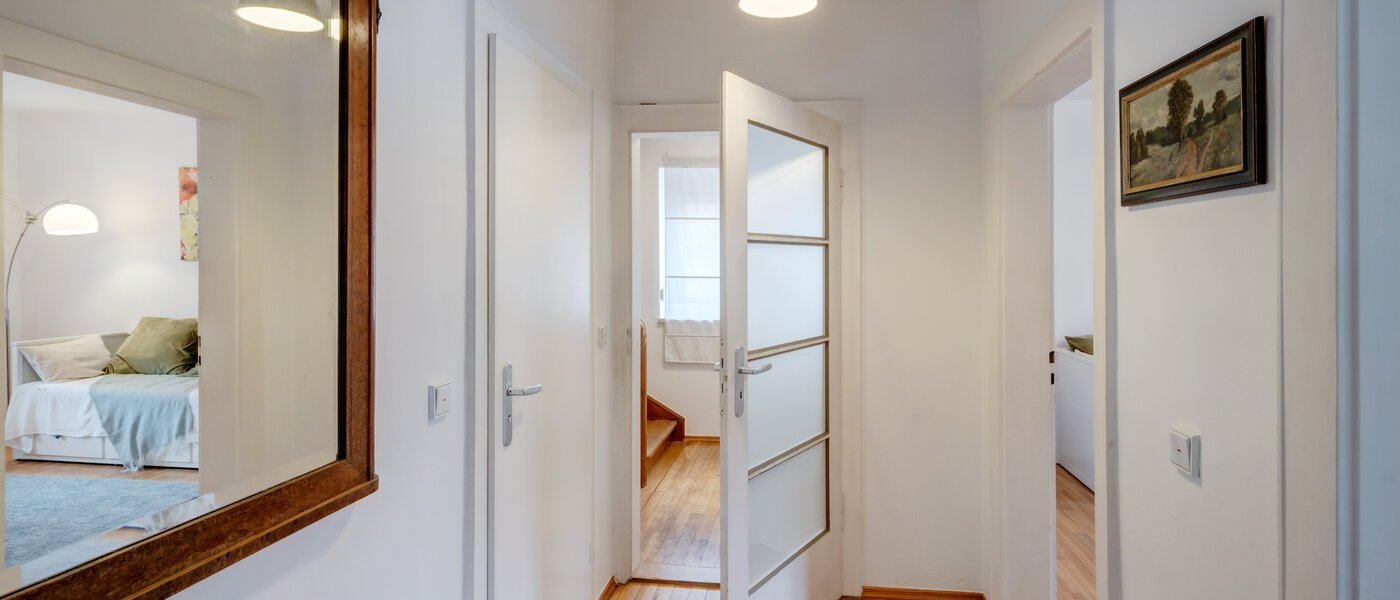 Önálló ház München Daglfing 04 Folyosó/folyosó 14387