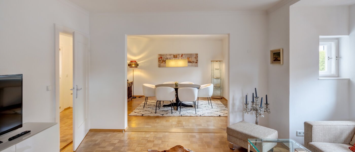 Önálló ház München Daglfing 04 Nappali 14387