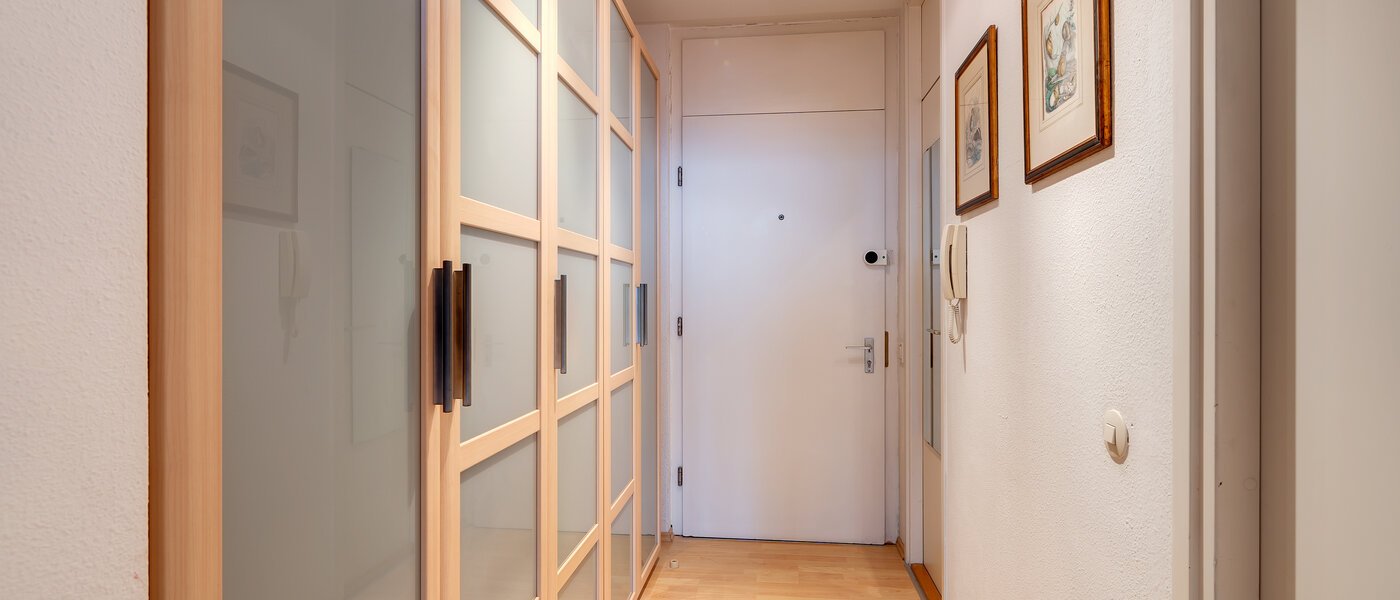 Плосък München Schwabing-Georgenschwaige 02 Коридор/ коридор 1439