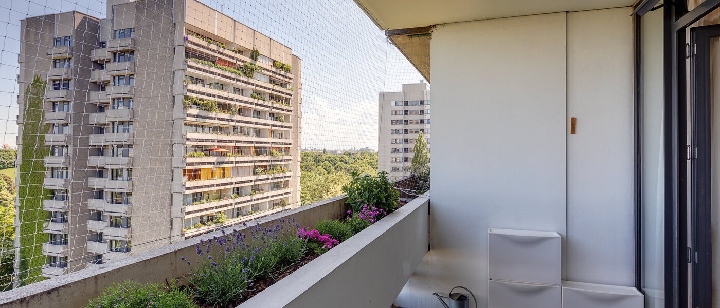 Плосък München Schwabing-Georgenschwaige 02 Балкон 1439