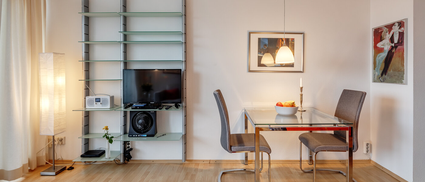 Плосък München Schwabing-Georgenschwaige 05 Дневна зона 1439