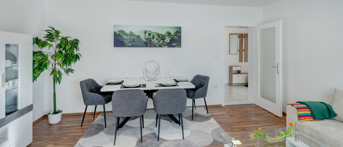 Lapos München Lerchenau 03 Nappali 14398