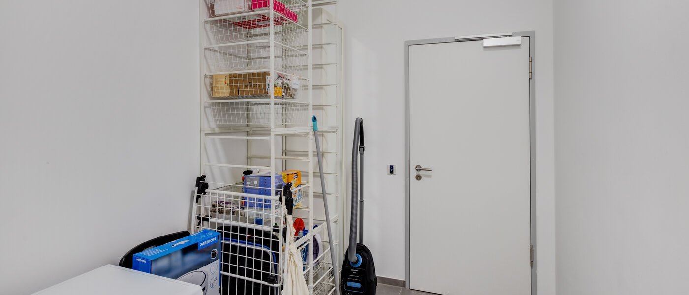 Płaski München Denning 01 Przechowalnia 14413