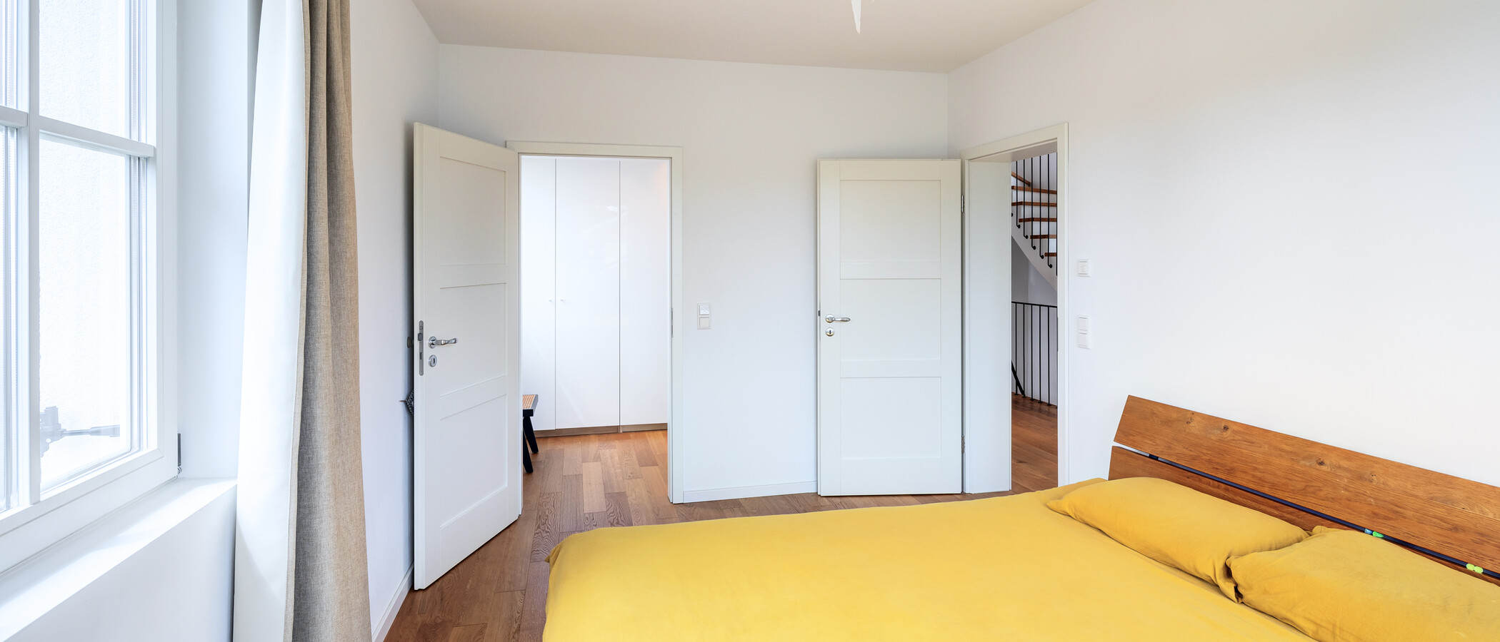 Vrijstaand huis Schäftlarn 02 1e slaapkamer 14427