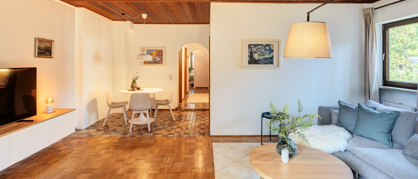 Lapos München Solln 05 Nappali 14430