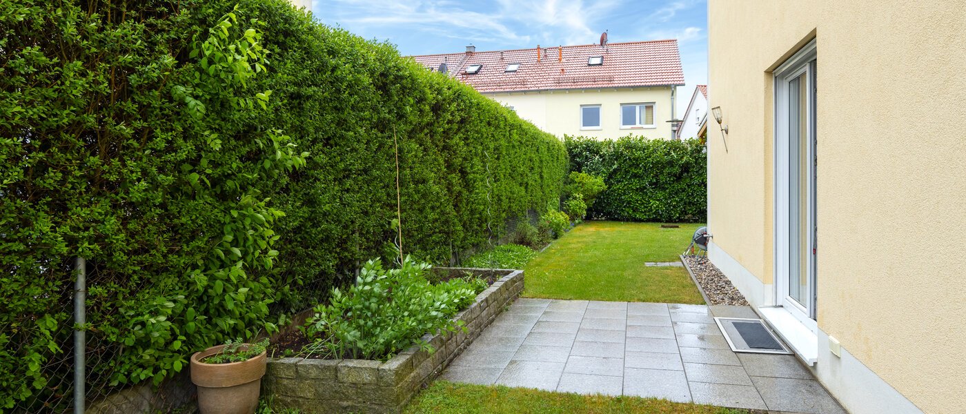 Narożny dom szeregowy München Heimstetten 04 Ogród 14431