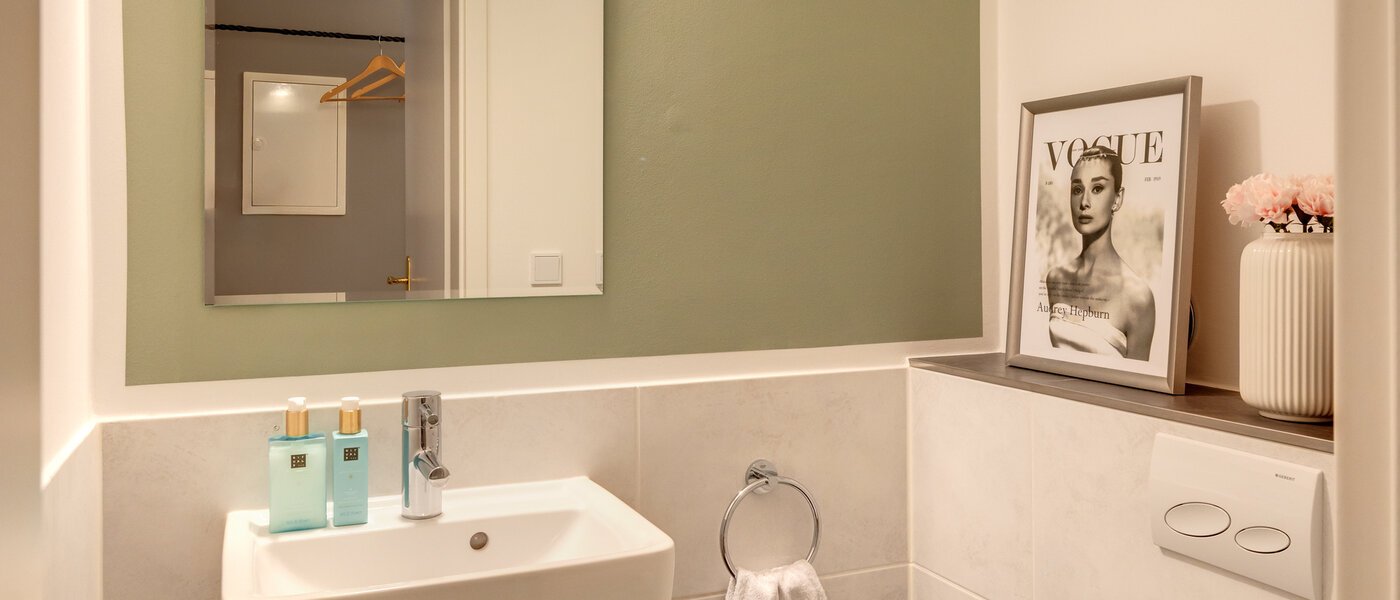 Flad München Menterschwaige 01 Gæstetoilet 14458