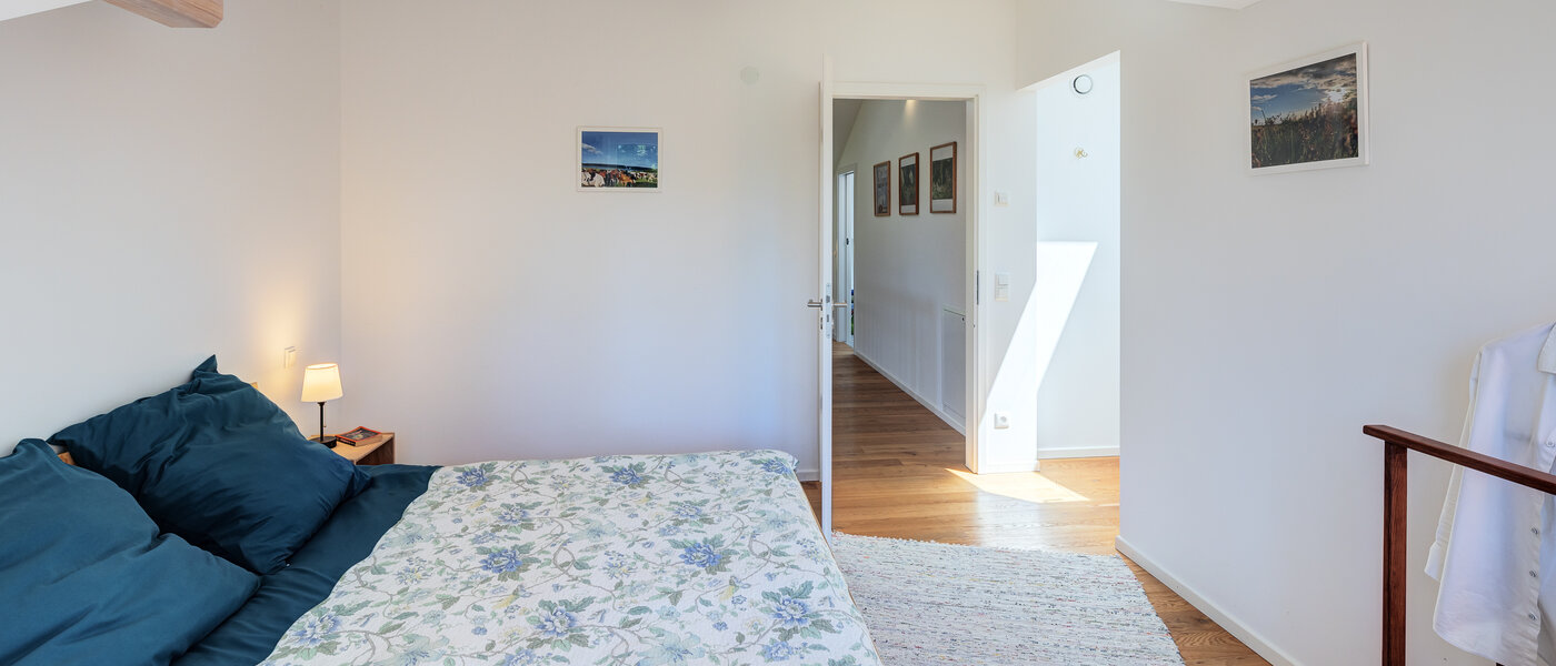 Dvojdomek Icking 04 1. ložnice 14465