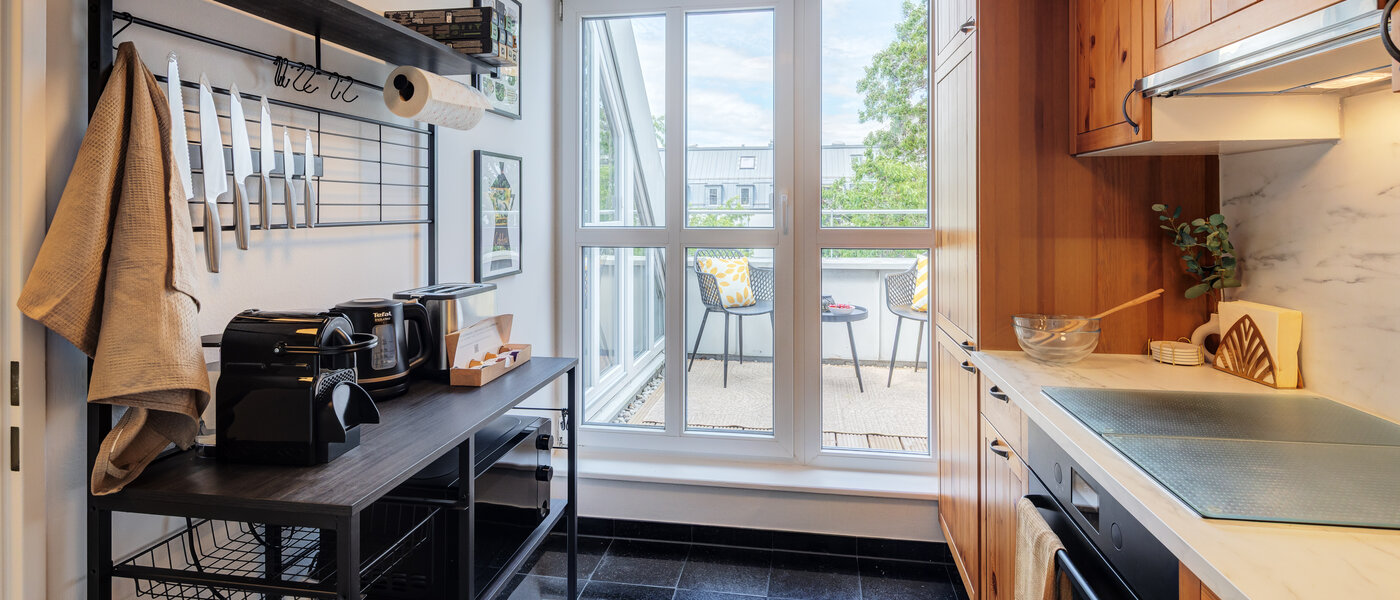 Mezonetový byt s galerií München Obersendling 01 Kuchyně 14471