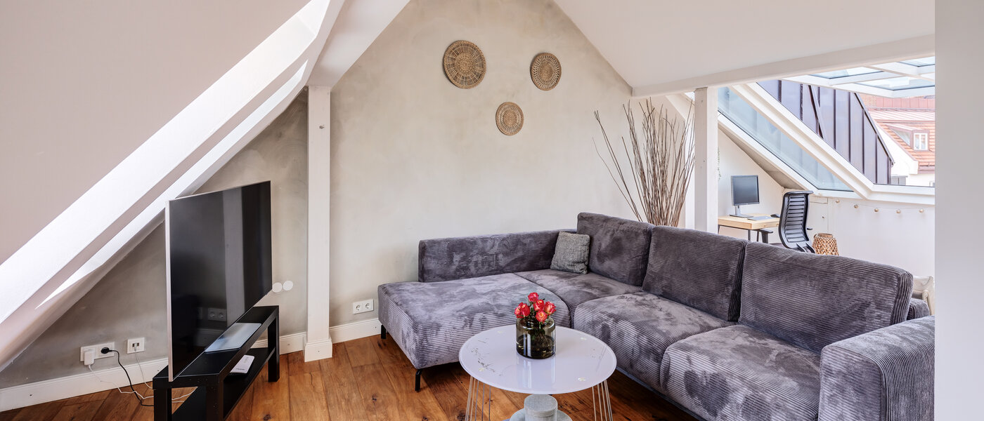 Lapos München Lehel 04 Nappali 14503