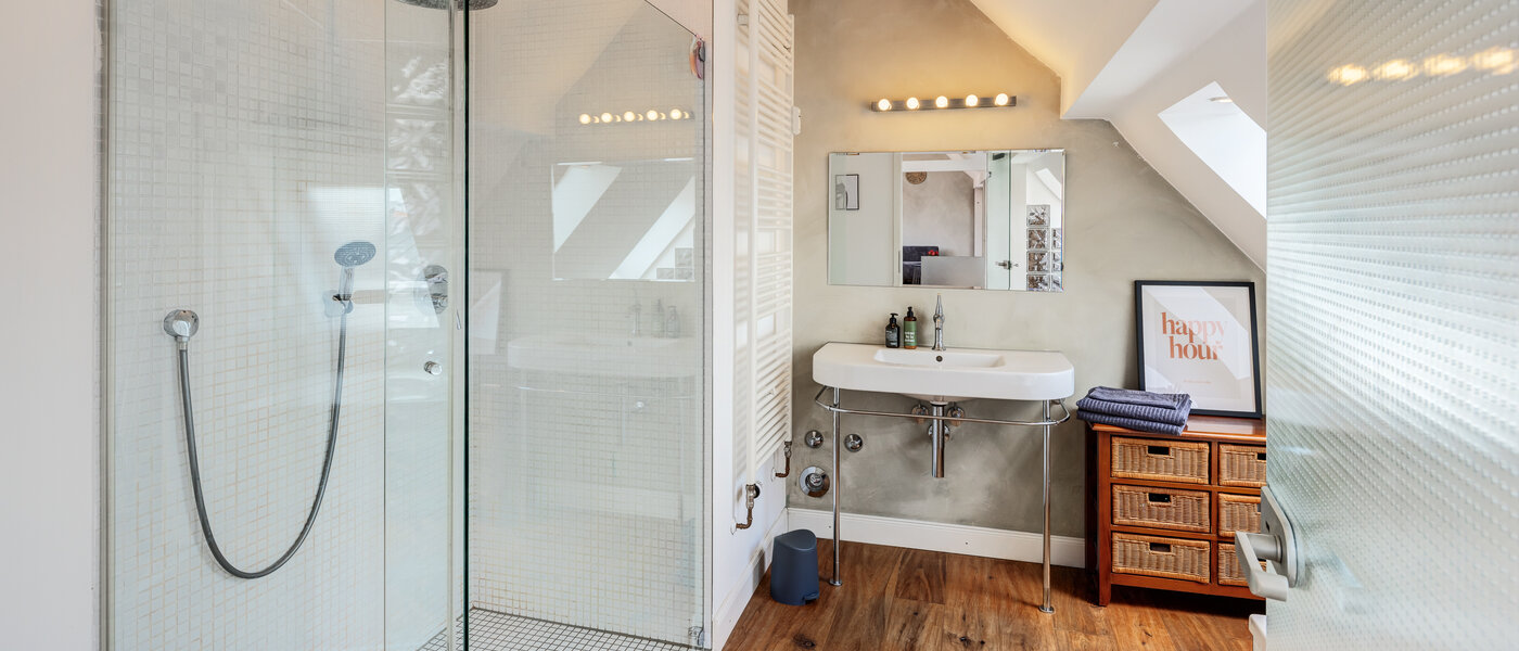 Lapos München Lehel 04 1. fürdőszoba 14503