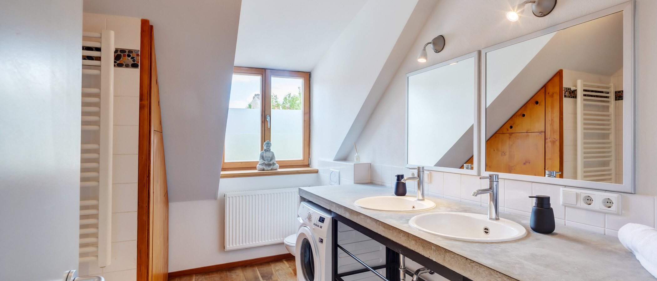 Podkrovní byt München Dreimühlenviertel 01 1. koupelna 14505