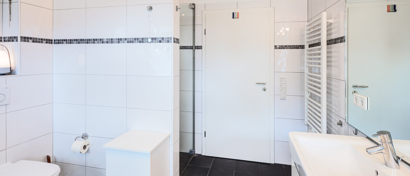 Dvojdomek Wörthsee 03 1. koupelna 14511