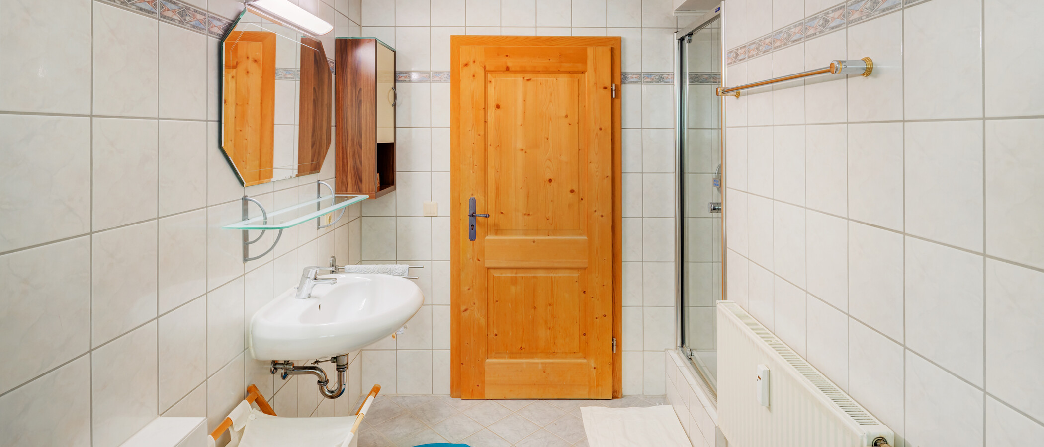 Platt Bad Wiessee 02 Badrum 14512