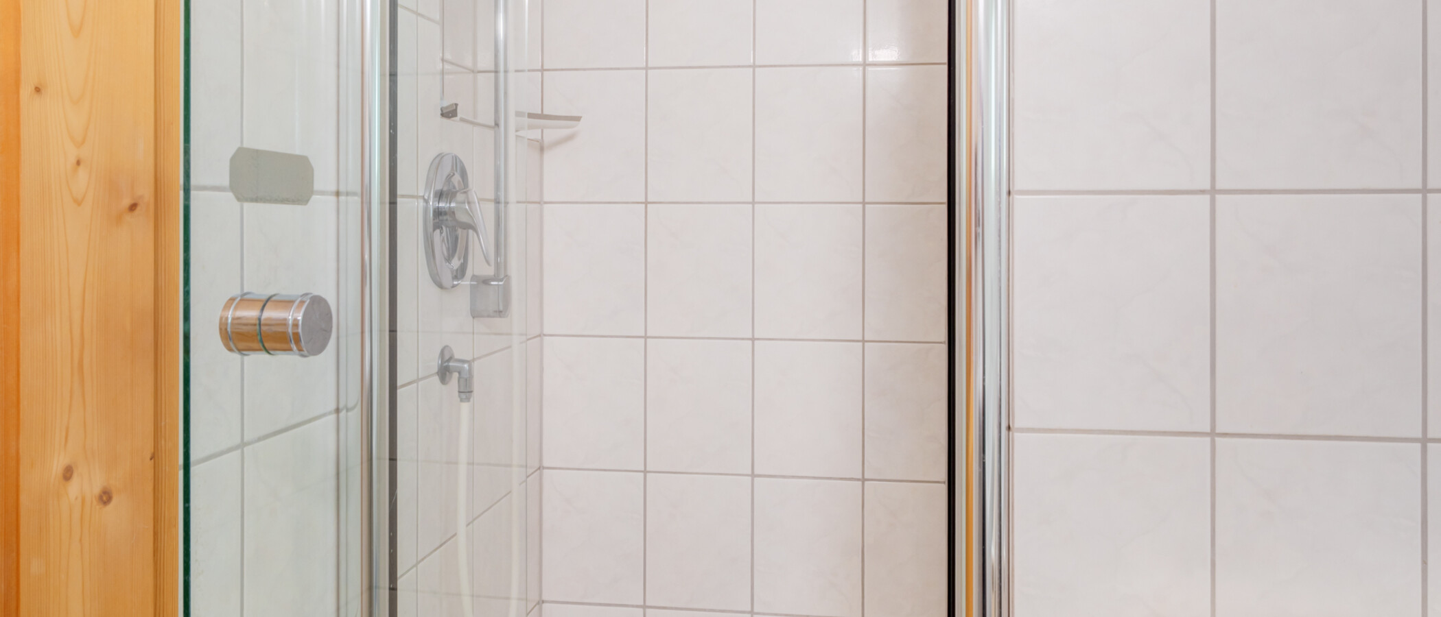 Platt Bad Wiessee 03 Badrum 14512