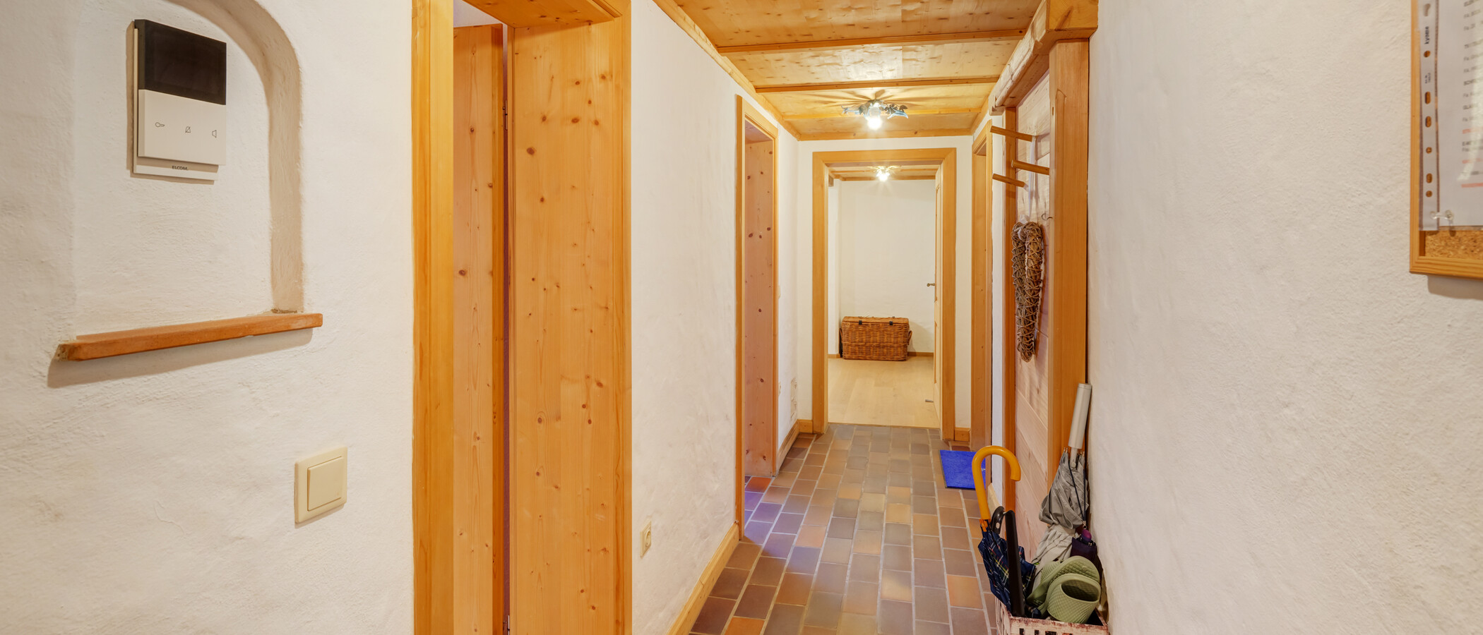 Platt Bad Wiessee 01 Korridor/hallgång 14512