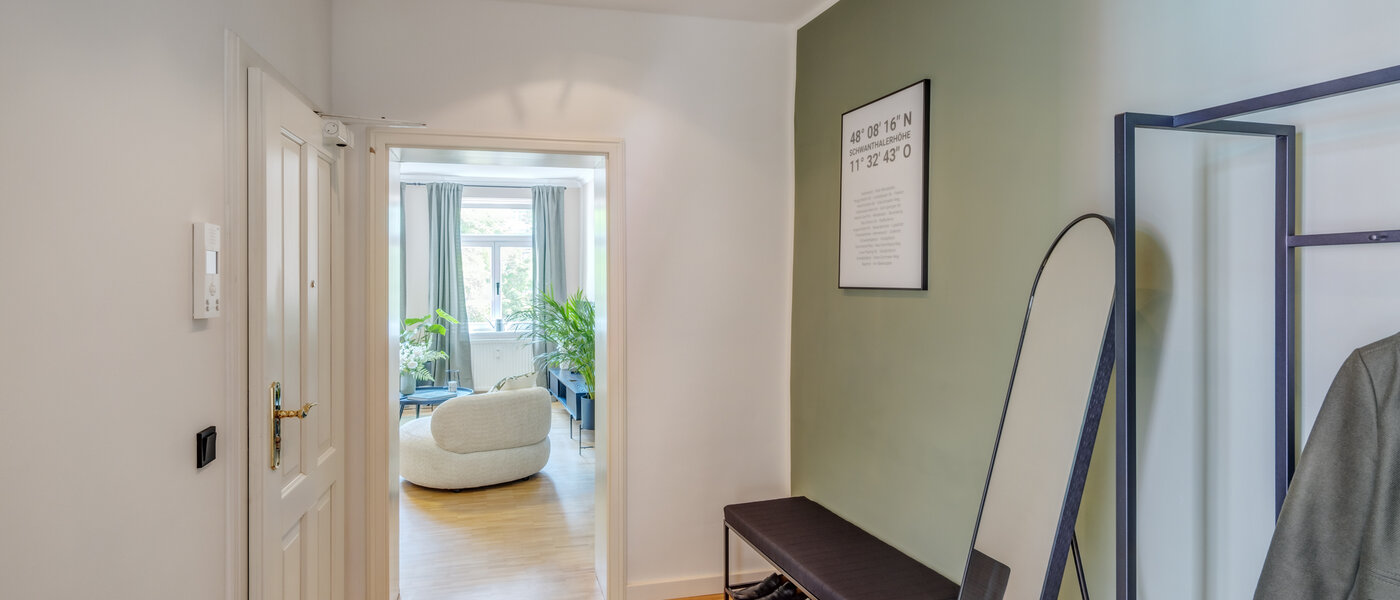 Ploché München Schwanthalerhöhe 01 Chodba/chodba 14516