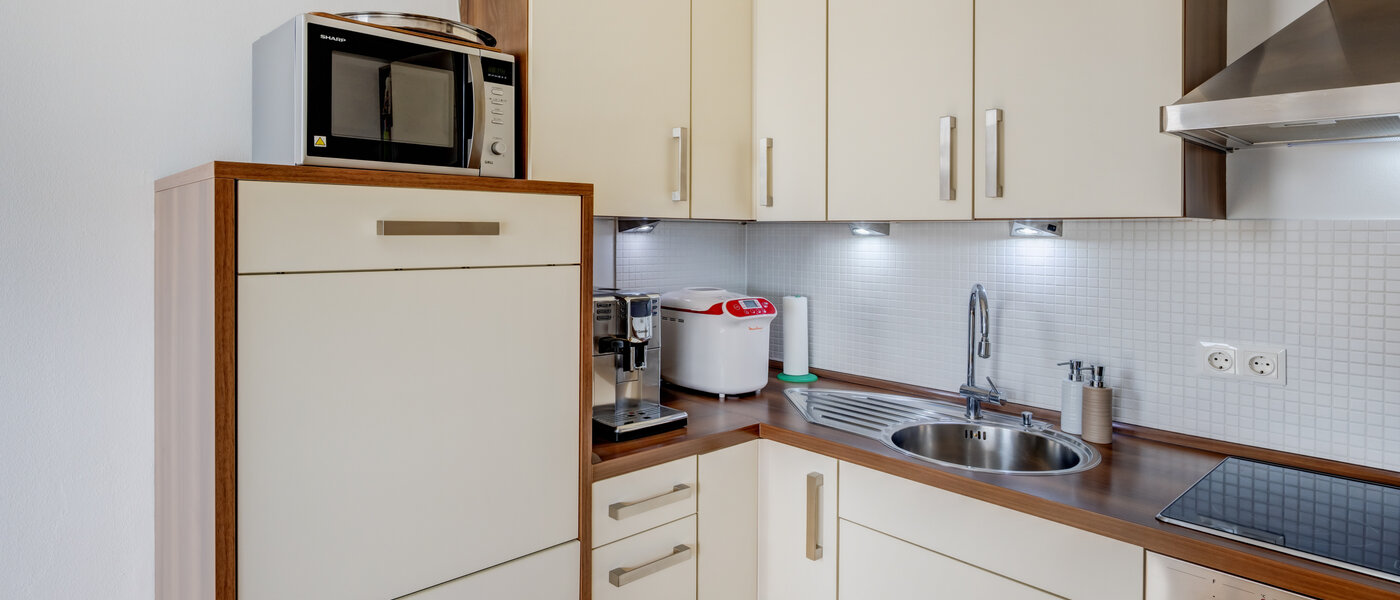 Lapos München Obersendling 02 Konyha 14517