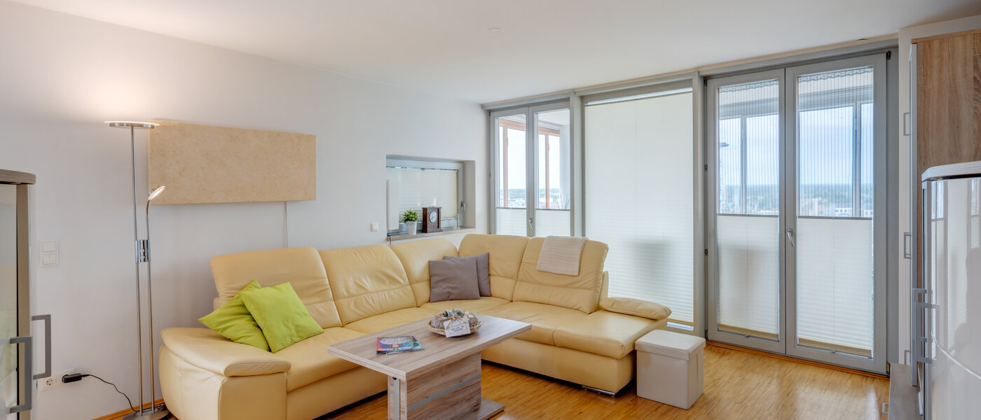 Lapos München Obersendling 01 Nappali 14517