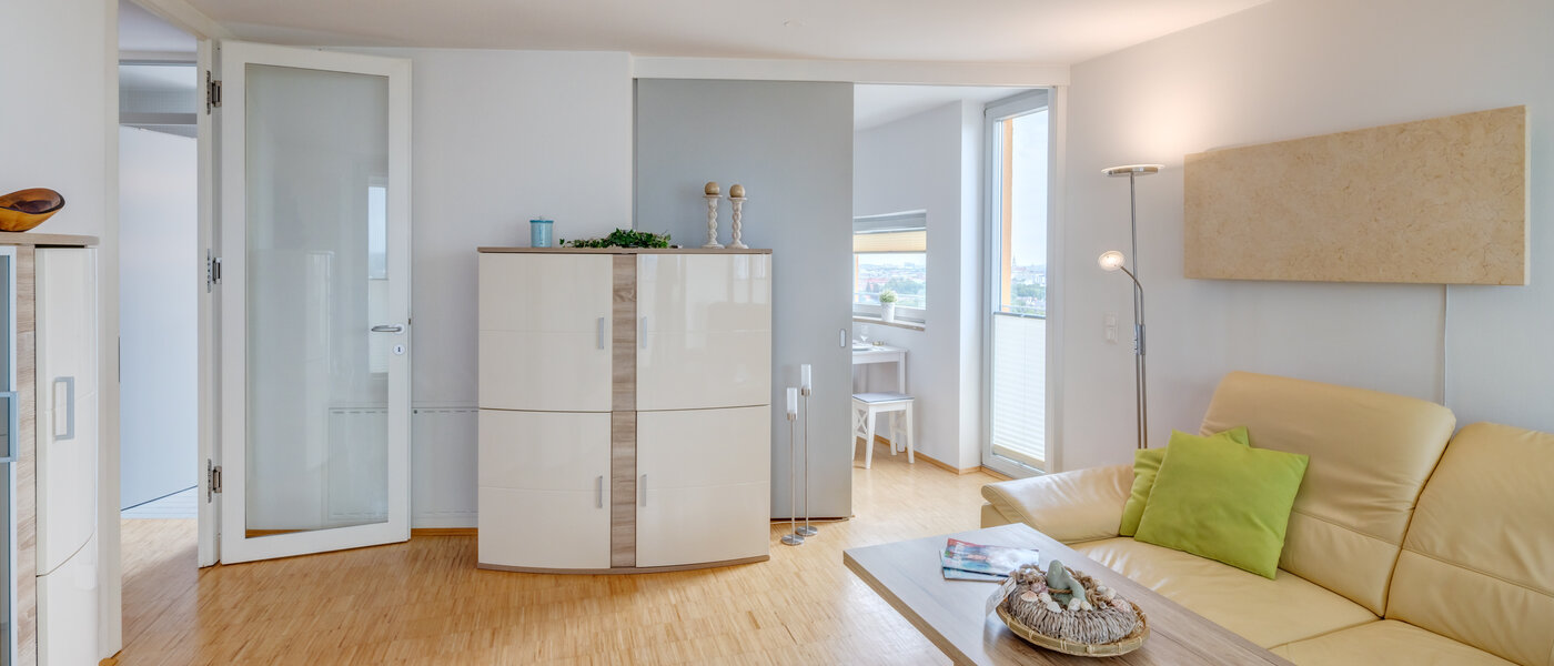 Lapos München Obersendling 04 Nappali 14517