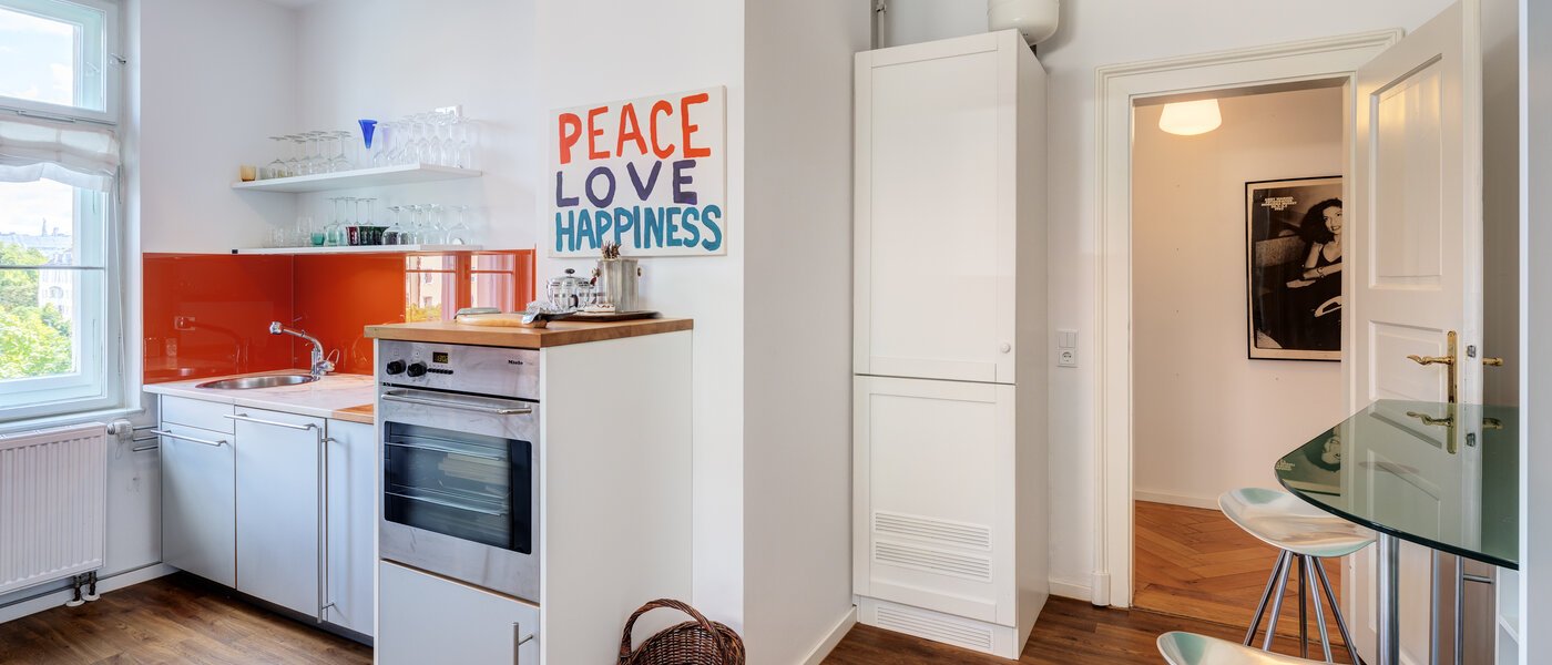 Lapos München Neuhausen 01 Konyha 14528