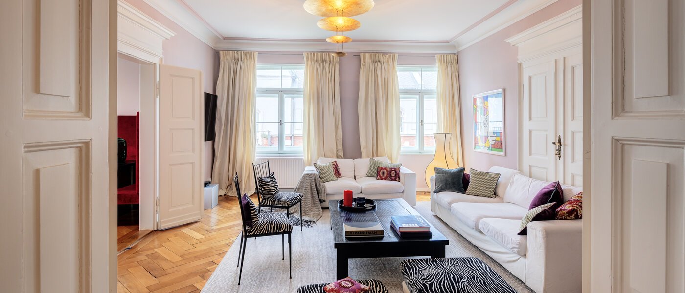 Lapos München Neuhausen 01 Nappali 14528