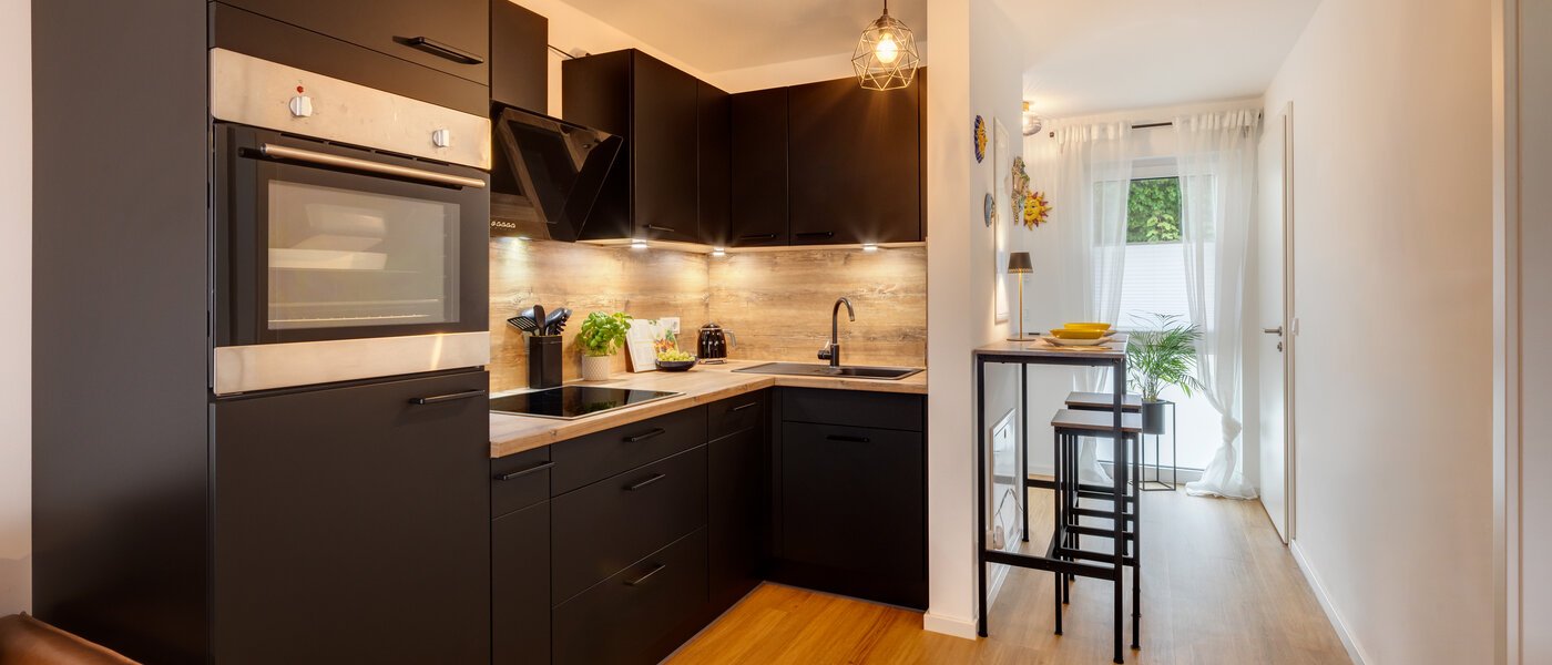 Ravna stran Unterföhring 03 Kuhinja 14540