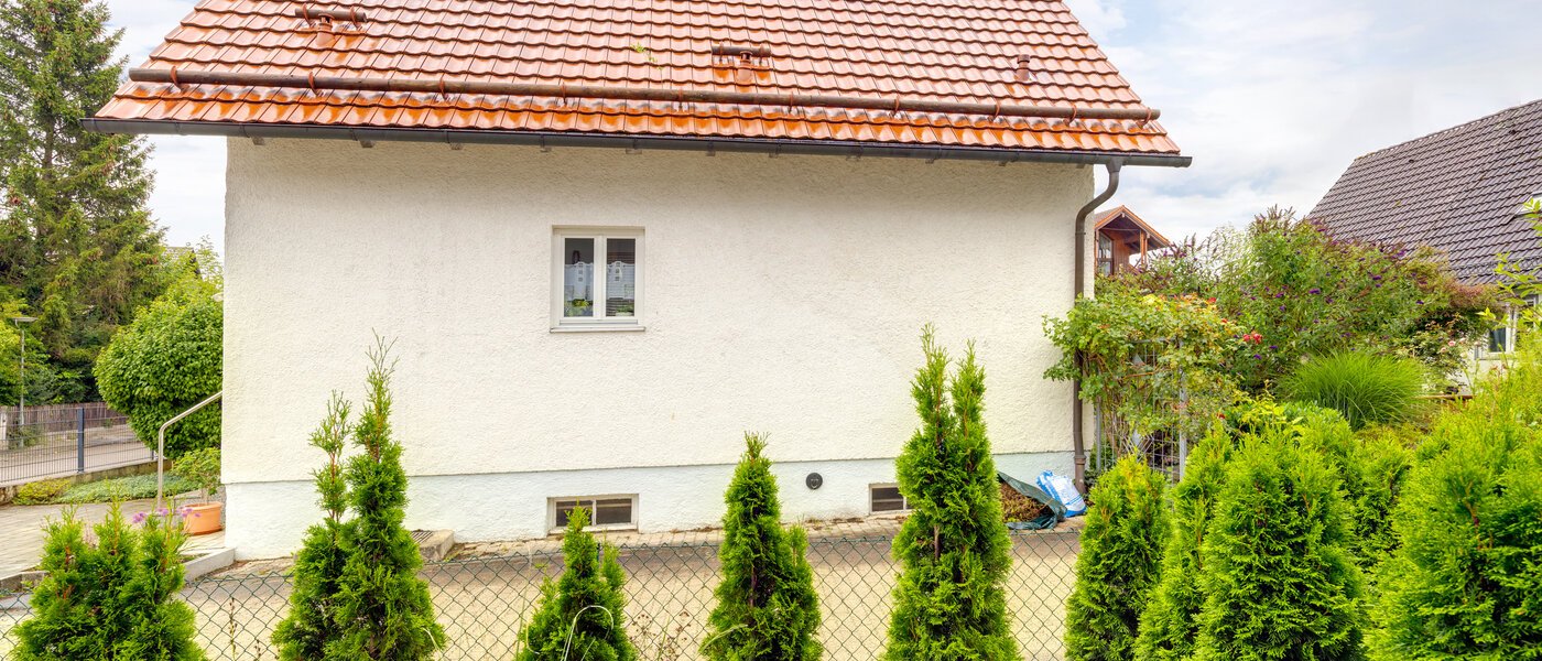 Ravna stran Unterföhring 02 Oglejte si 14540