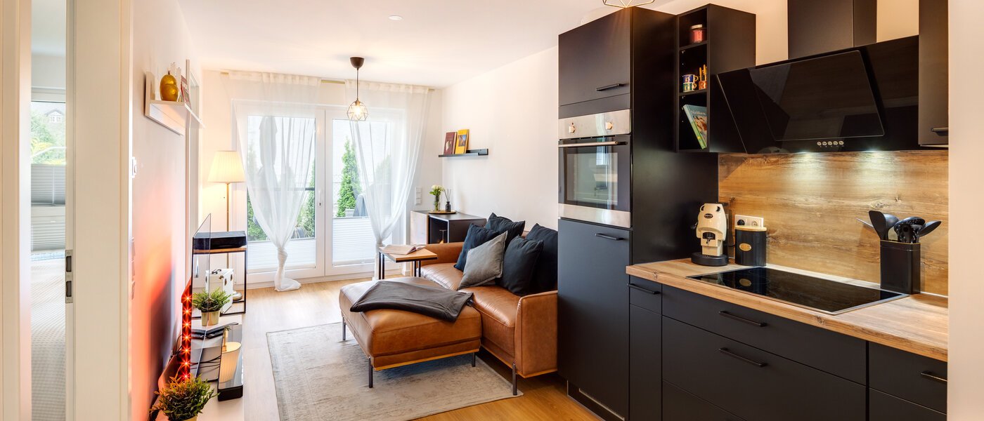 Ravna stran Unterföhring 01 Dnevni prostor 14540