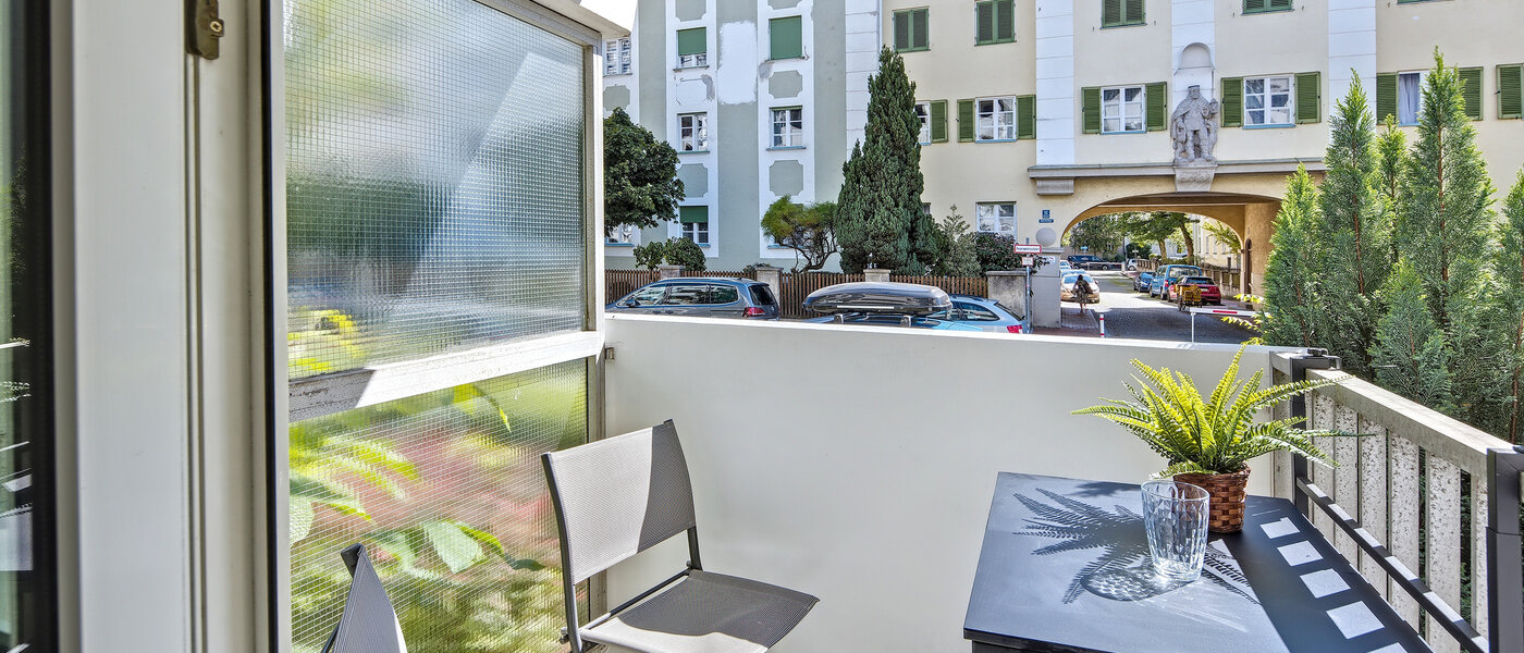 Lapos München Neuhausen 01 Erkély 14547