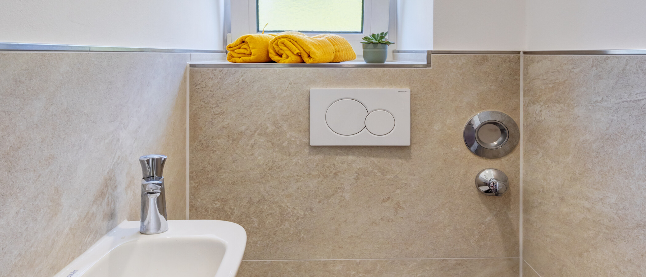 Lapos München Parkstadt Bogenhausen 01 szep. WC 14554