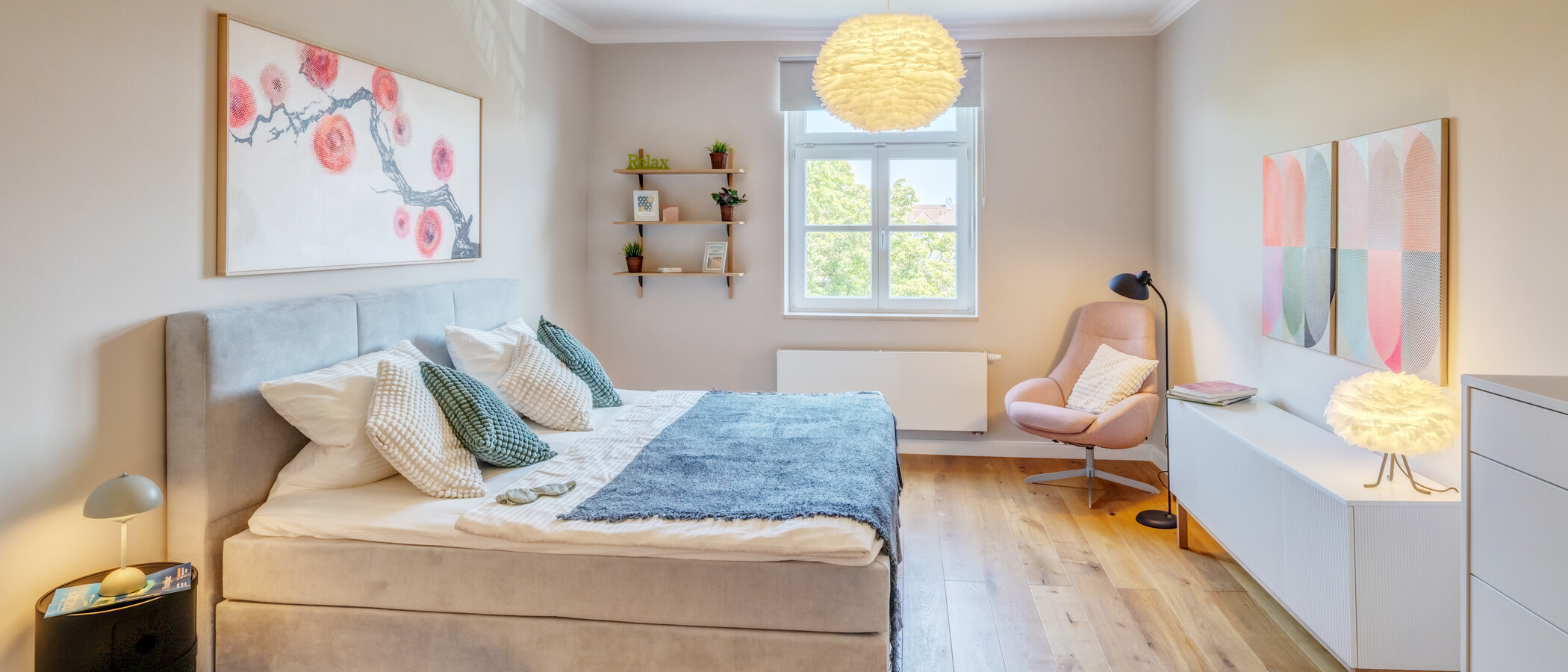 Zolder flat München Neuhausen 01 Slaapkamer 14555
