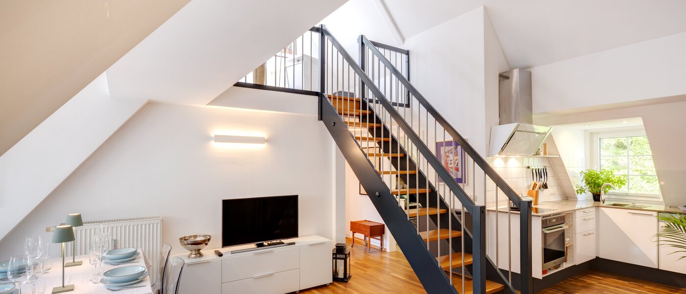 Mezonetno stanovanje z galerijo München Ramersdorf 04 Dnevni prostor 14556