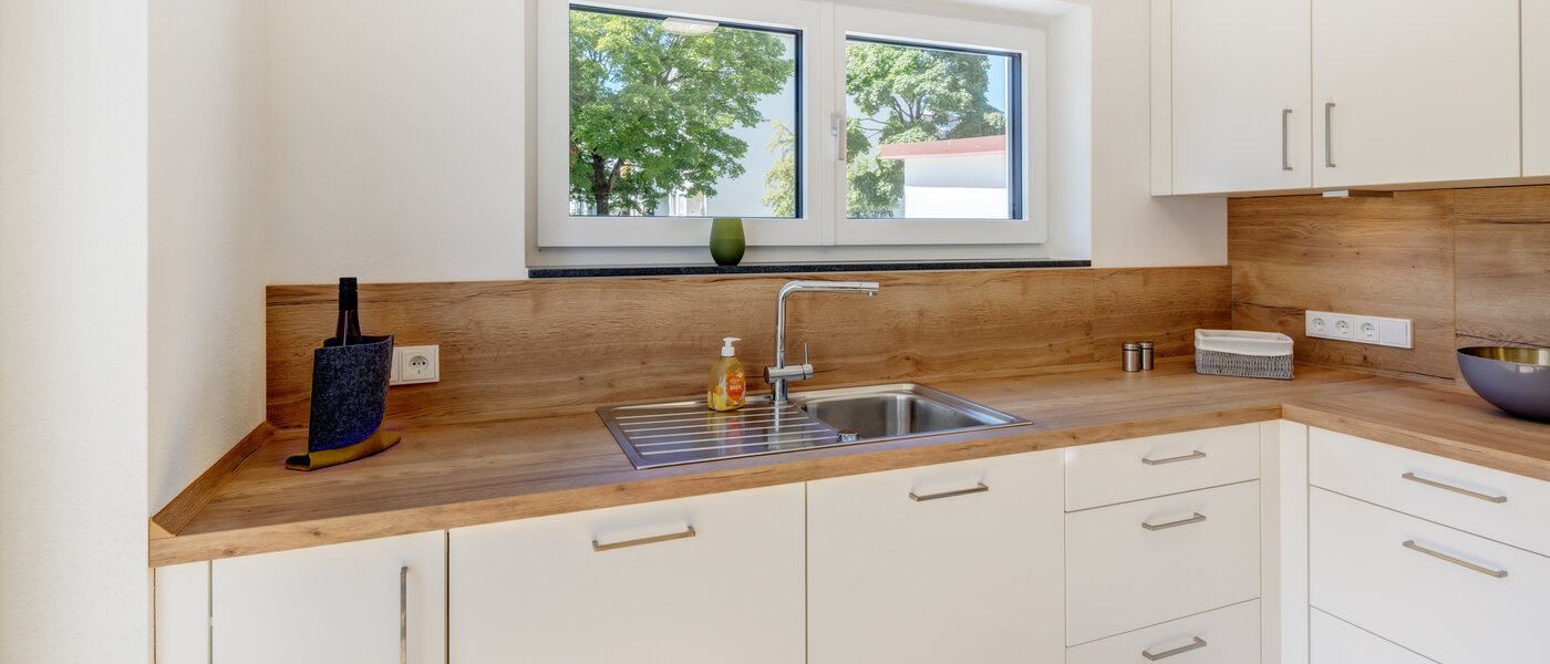 Ploché Neufahrn b. Freising 03 Kuchyně 14560