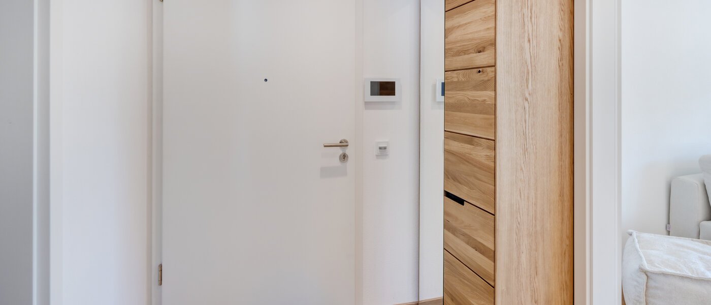 Ploché Neufahrn b. Freising 02 Chodba/chodba 14560