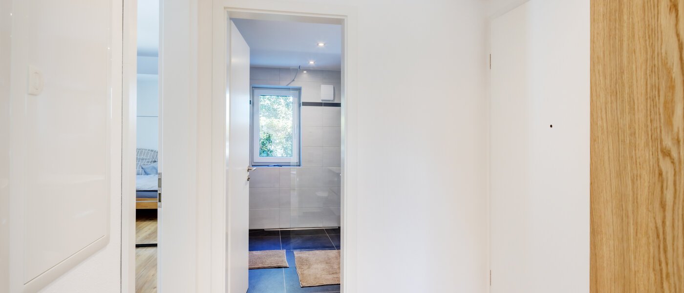 Ploché Neufahrn b. Freising 03 Chodba/chodba 14560