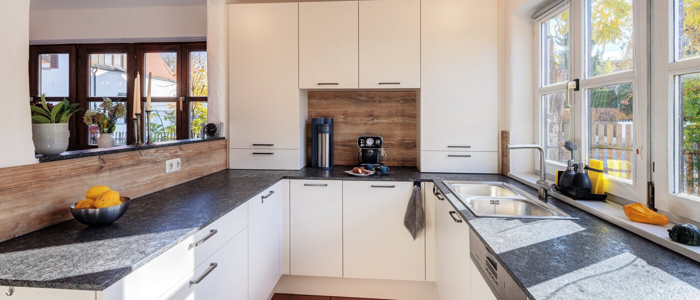 ikerház München Obersendling 01 Konyha 14567